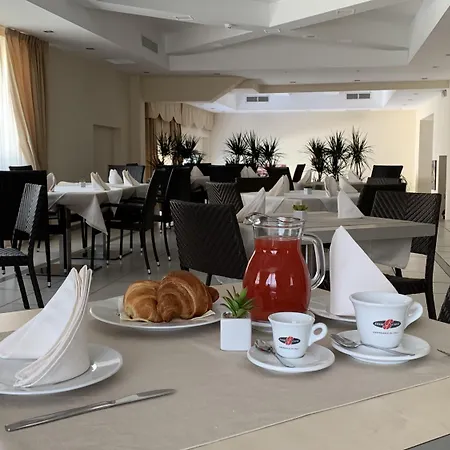 Palace Hotel