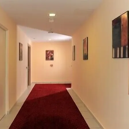 Palace 4* Gioia Tauro