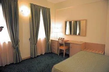 Palace ホテル 4*